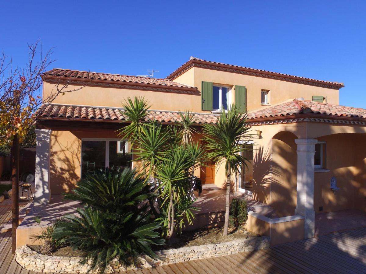 Maison Les Pins Aigues-Mortes Buitenkant foto